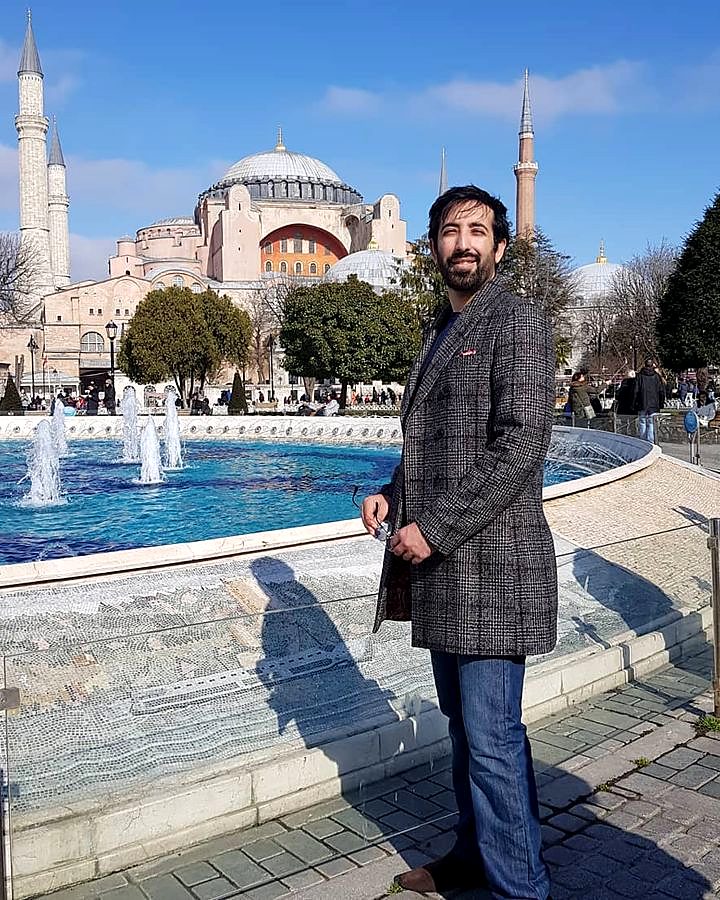 Kaiser Khan by the fountain in front of Hagia Sophia